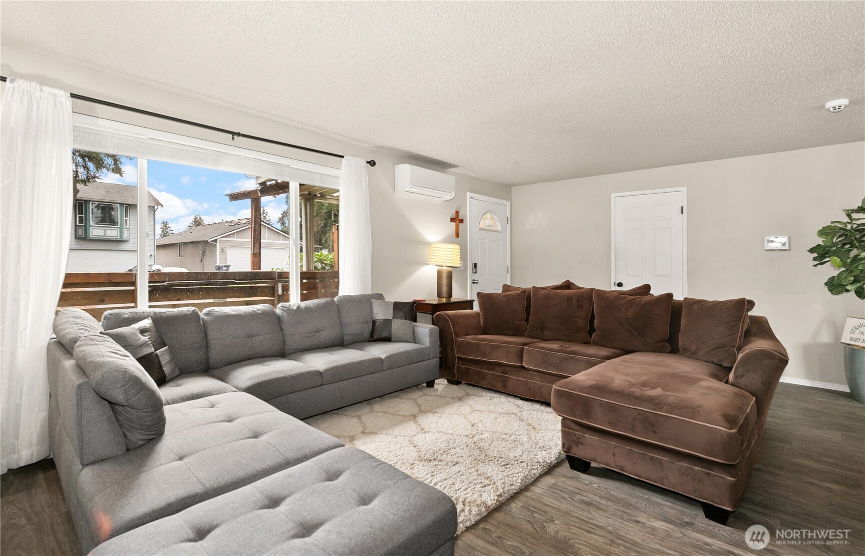 16922 17th Avenue Property Photo 6