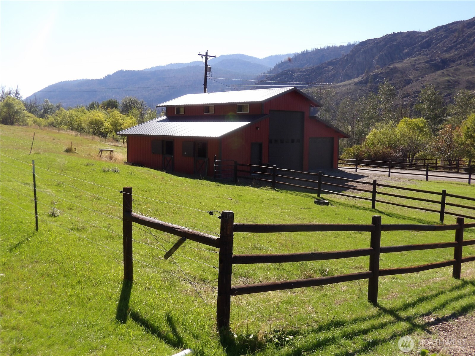 2132 Sinlakekin Road Property Photo 6