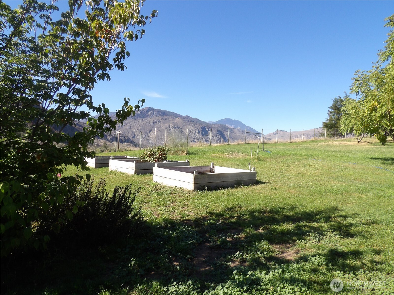 2132 Sinlakekin Road Property Photo 12