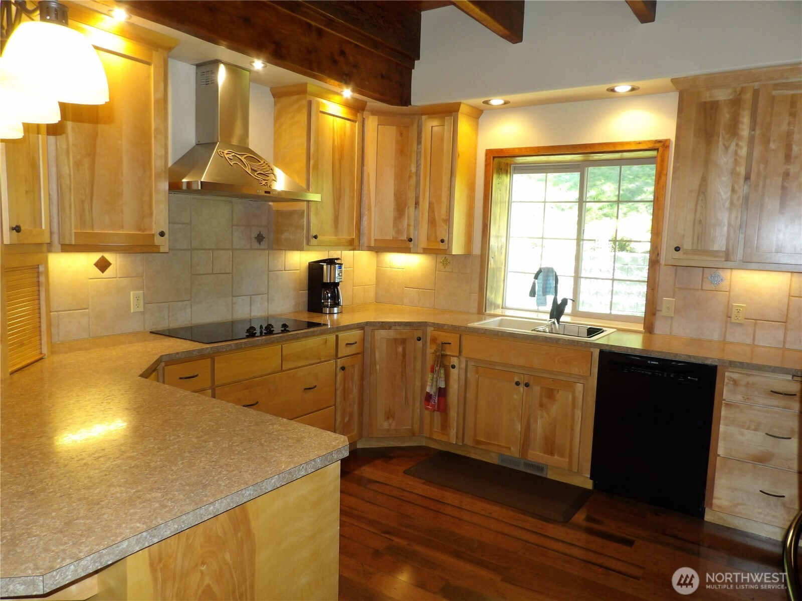 2132 Sinlakekin Road Property Photo 20