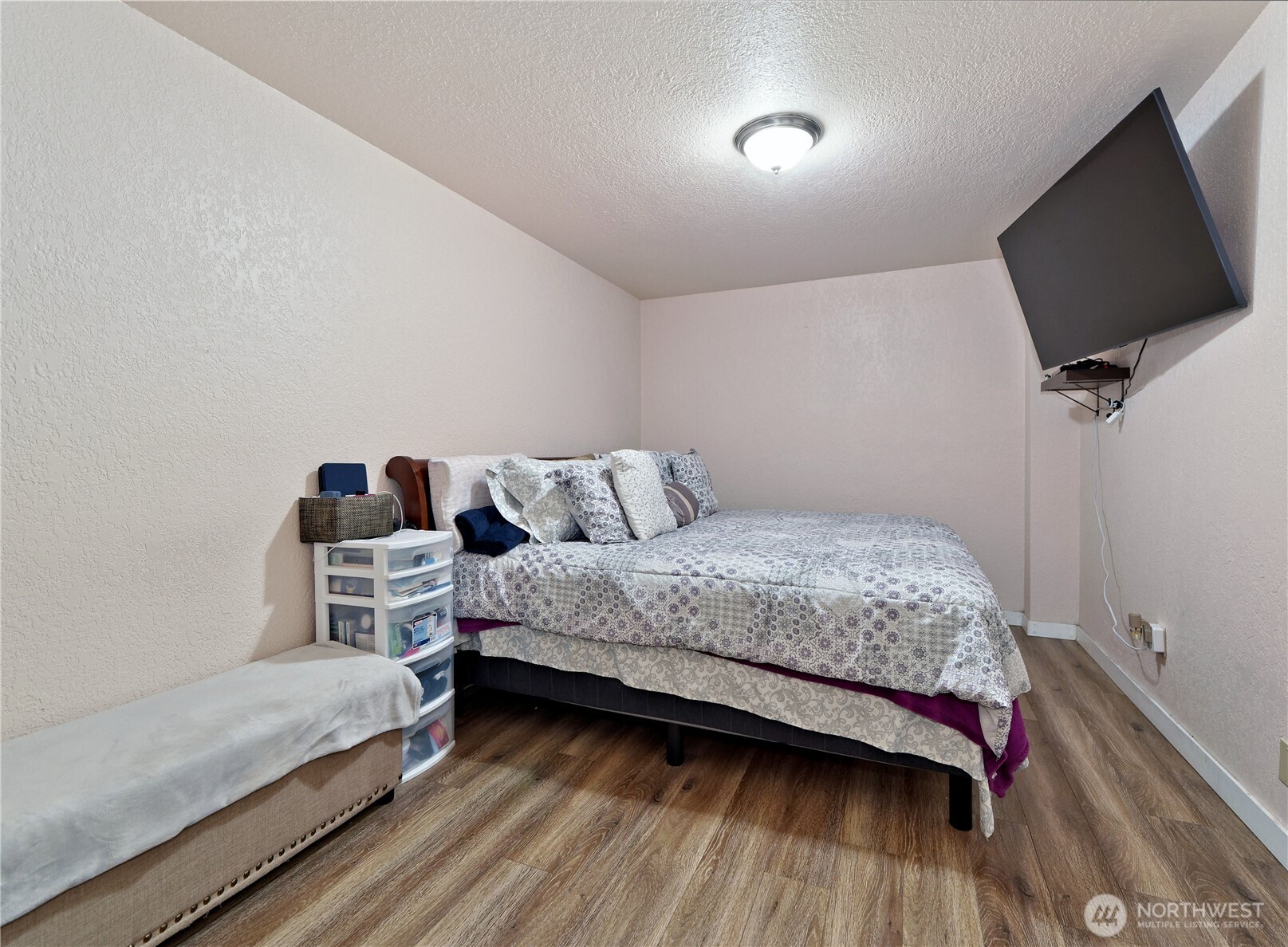 5902 Broadway Property Photo 19