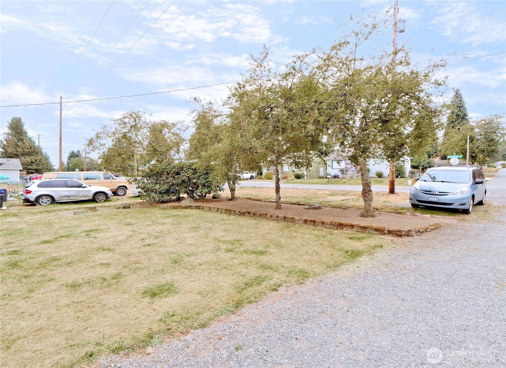 5902 Broadway Property Photo 24