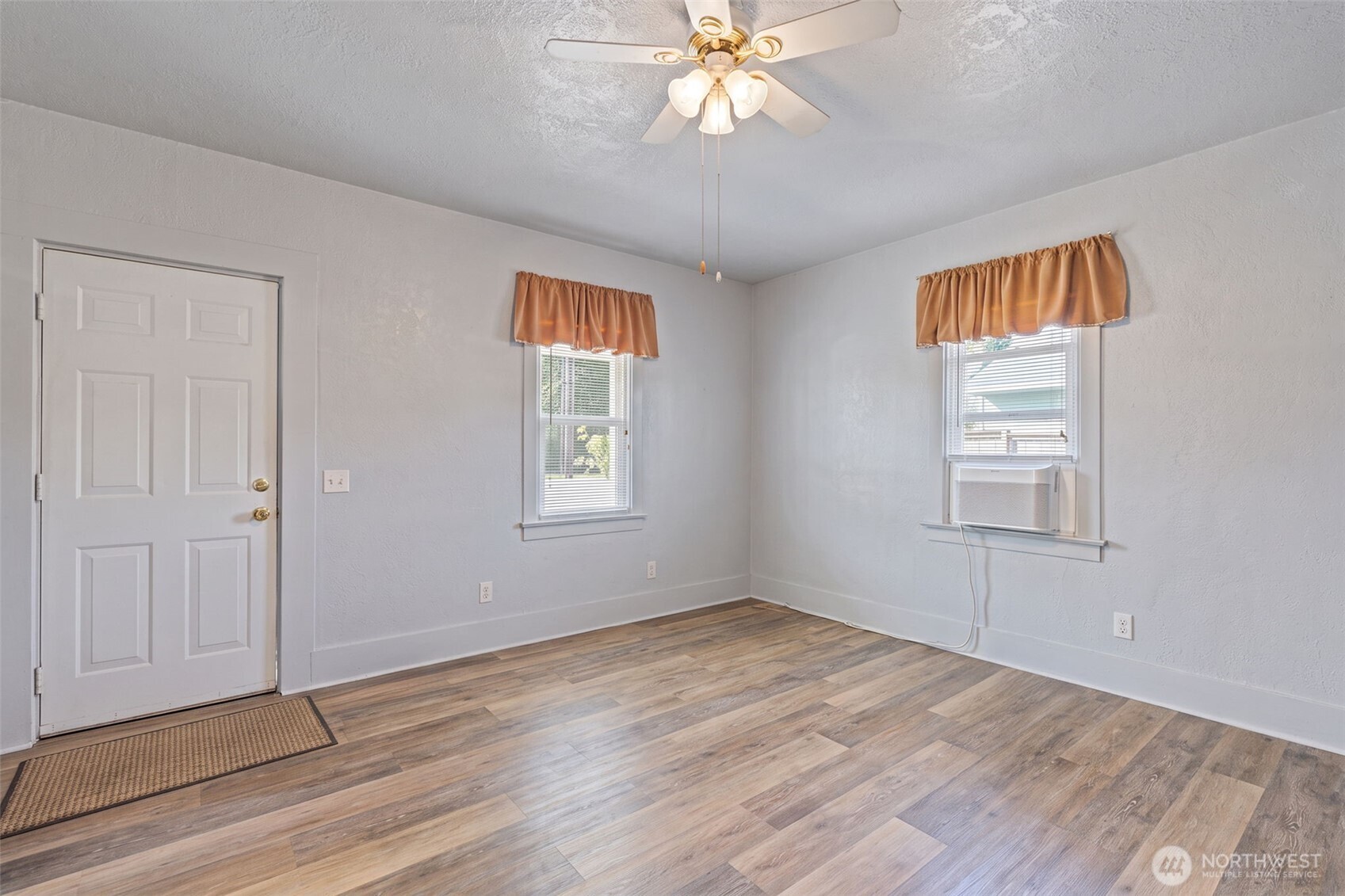 336 3rd Avenue Property Photo 12