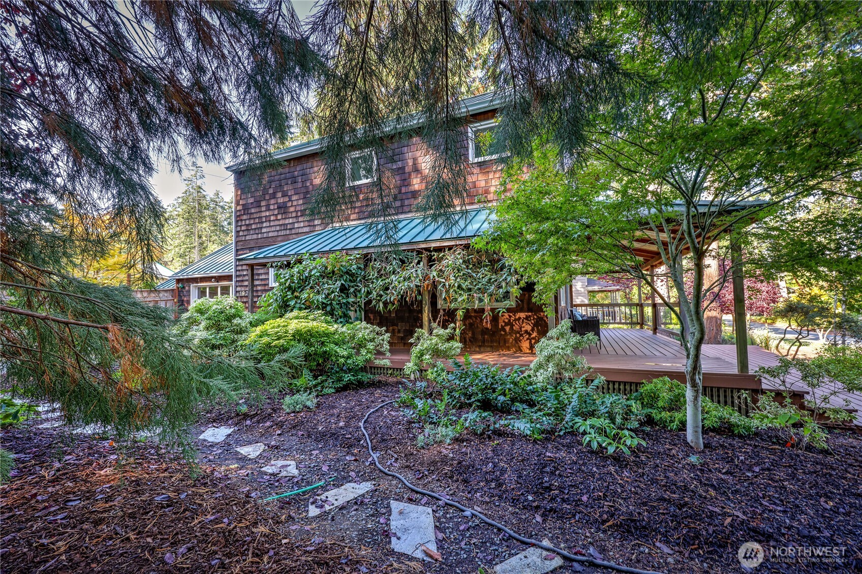 1925 Walnut Street Property Photo 39