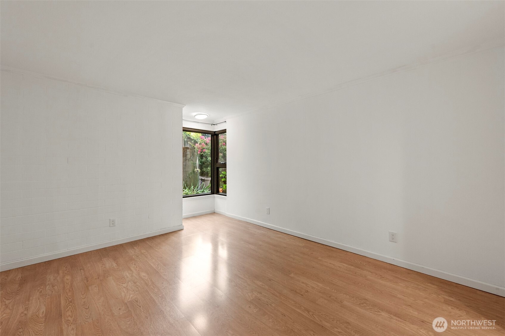 1605 5th Avenue 102 Property Photo 10
