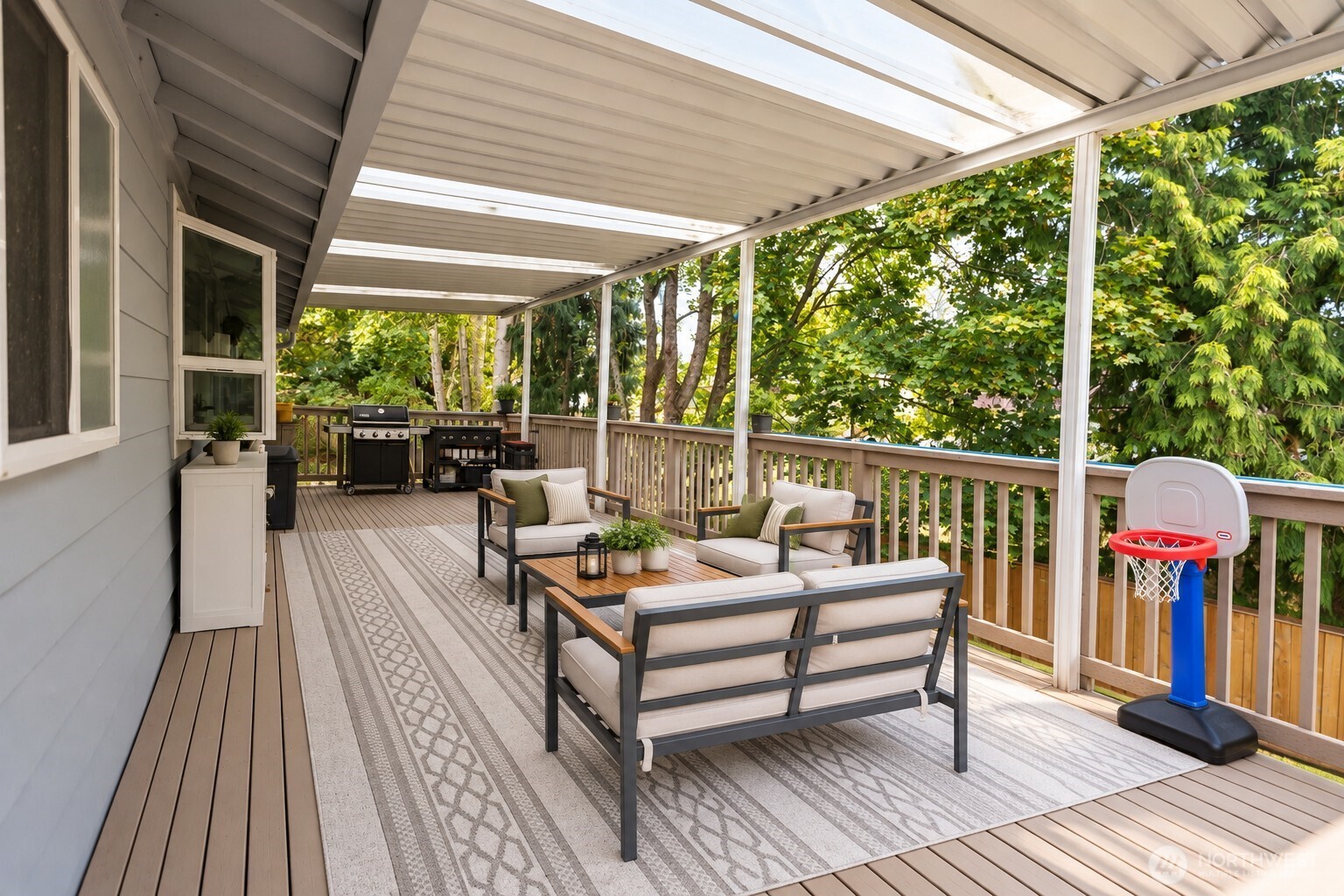 19114 130 Avenue Property Photo 14