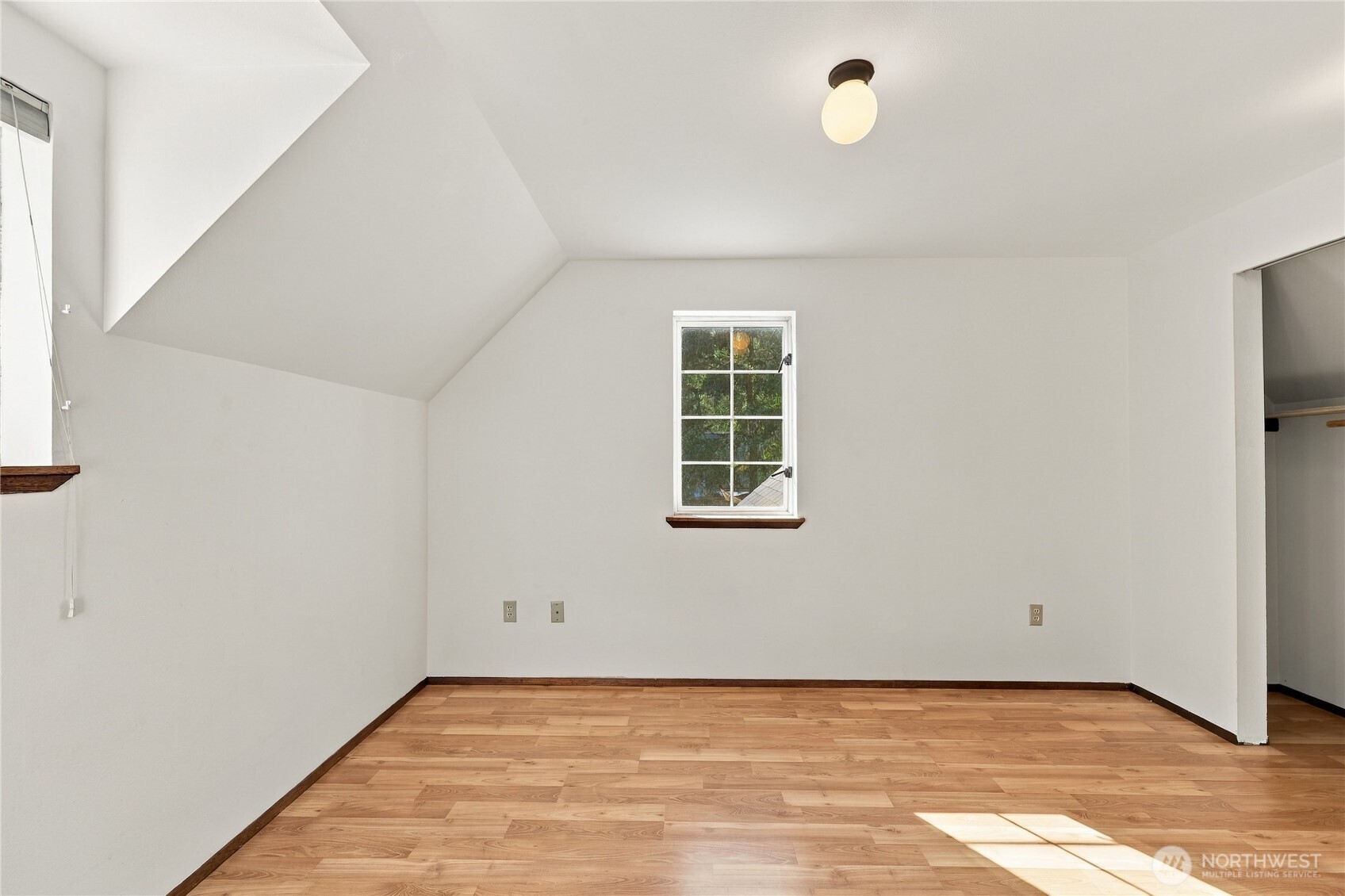 4921 Wilson Street Property Photo 26