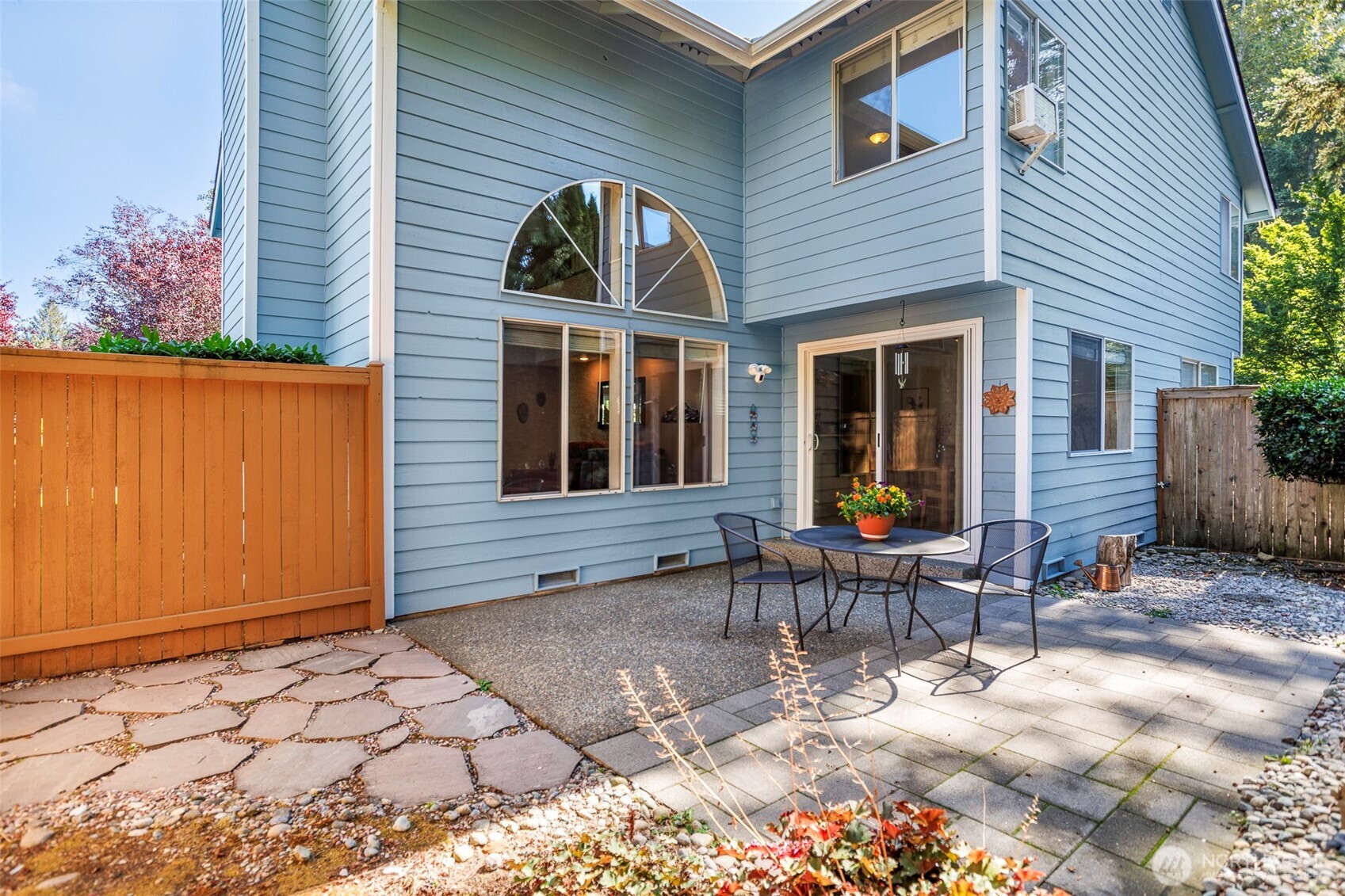 13911 13th Drive B Property Photo 3