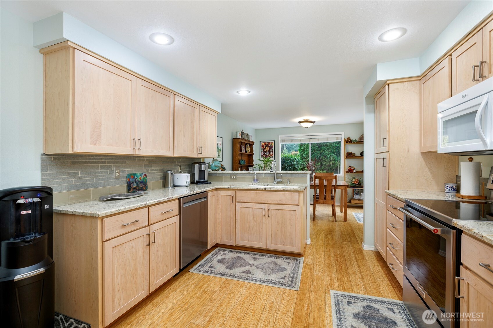 13911 13th Drive B Property Photo 12