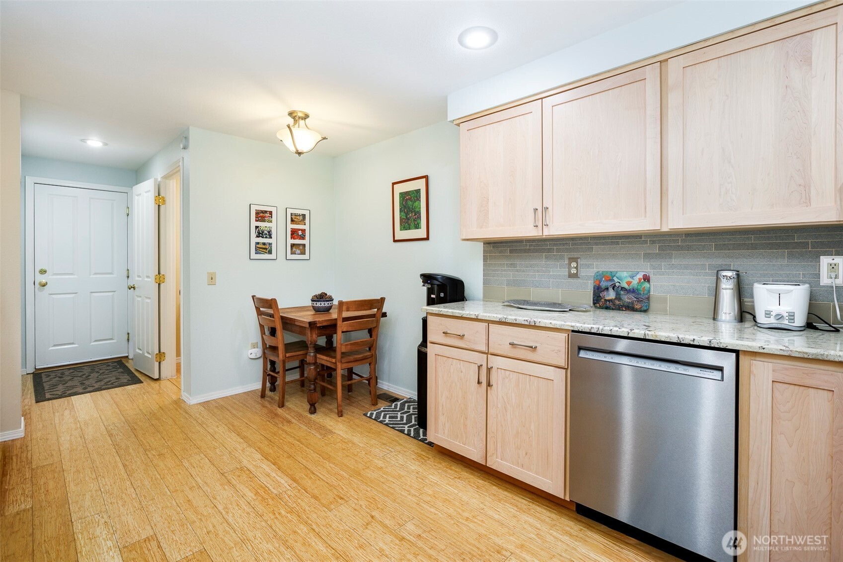 13911 13th Drive B Property Photo 14
