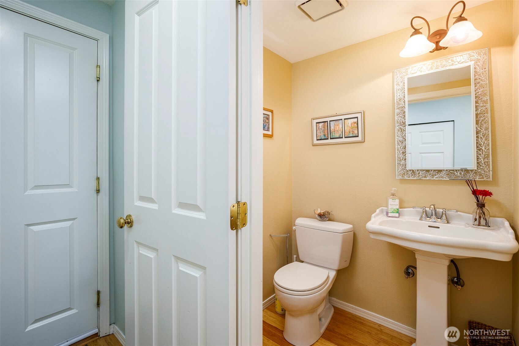13911 13th Drive B Property Photo 15