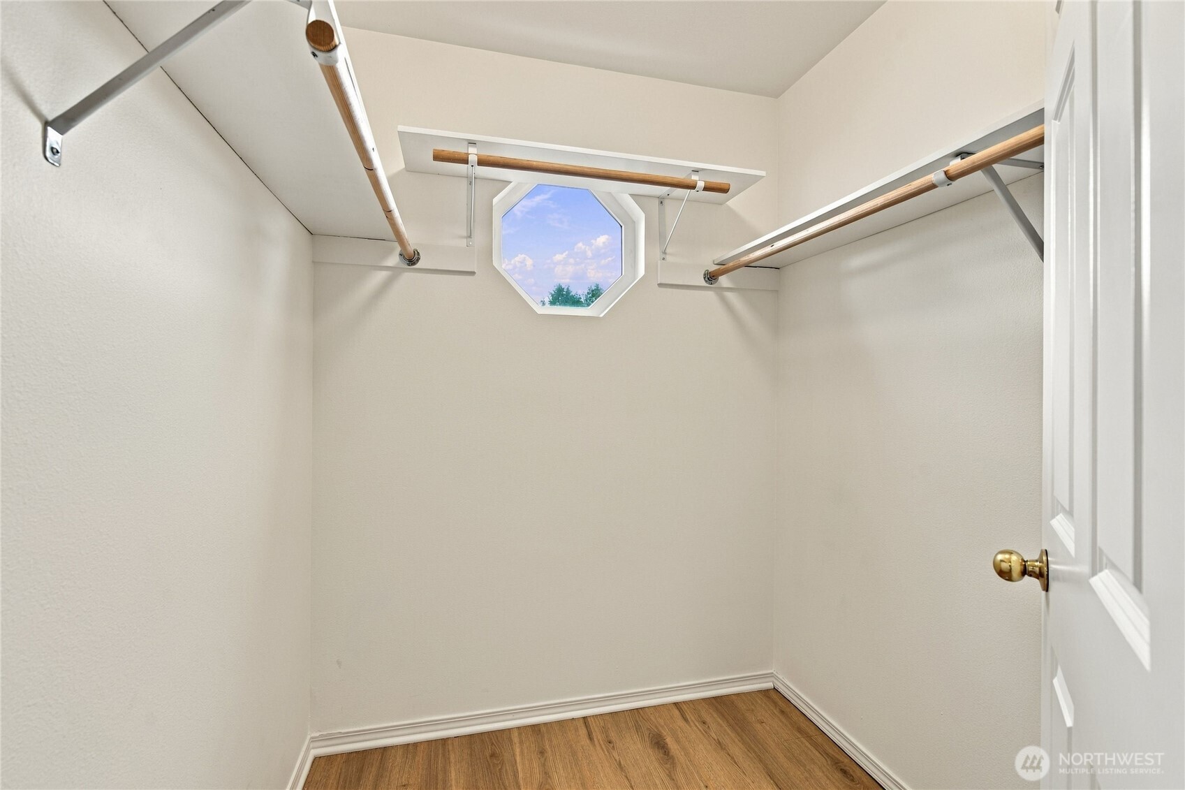 4323 Hoyt Avenue 3 Property Photo 21