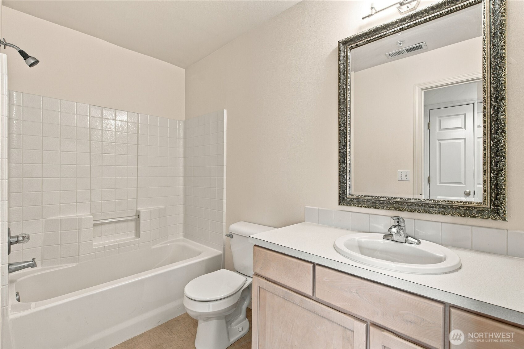 4323 Hoyt Avenue 3 Property Photo 26