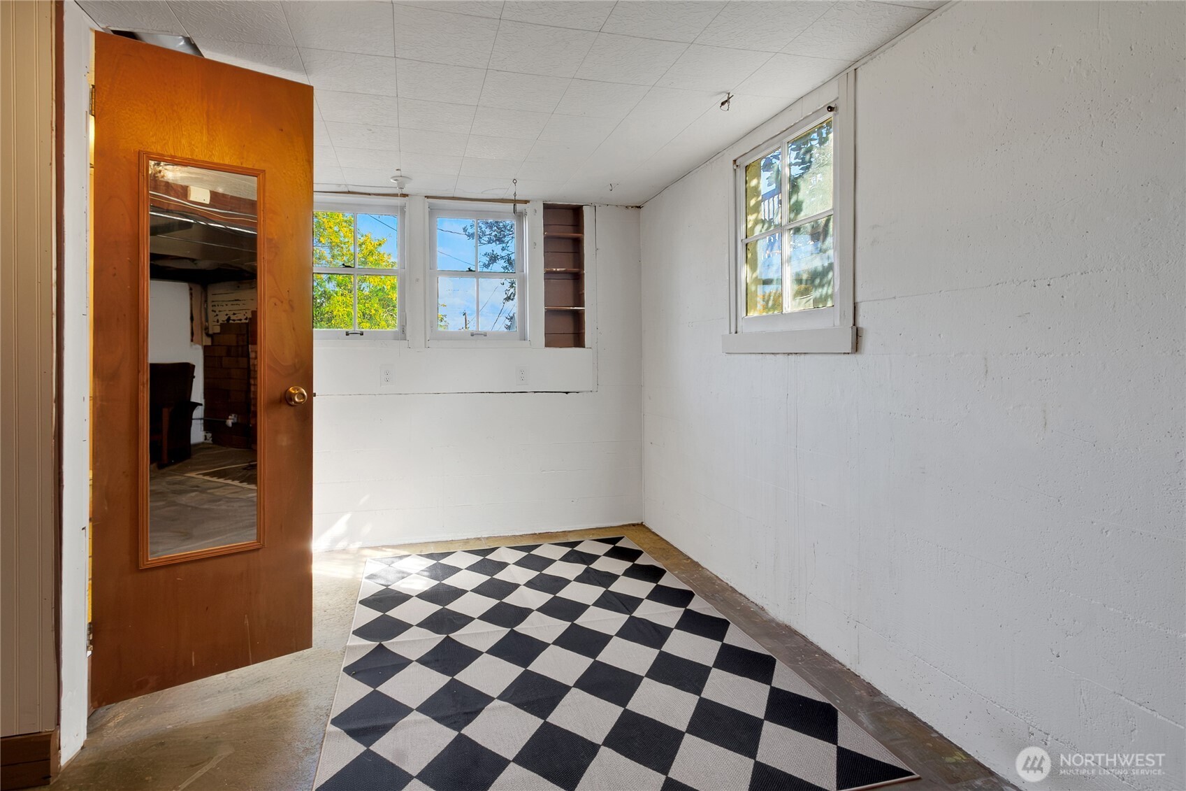 228 Rogers Street Property Photo 28