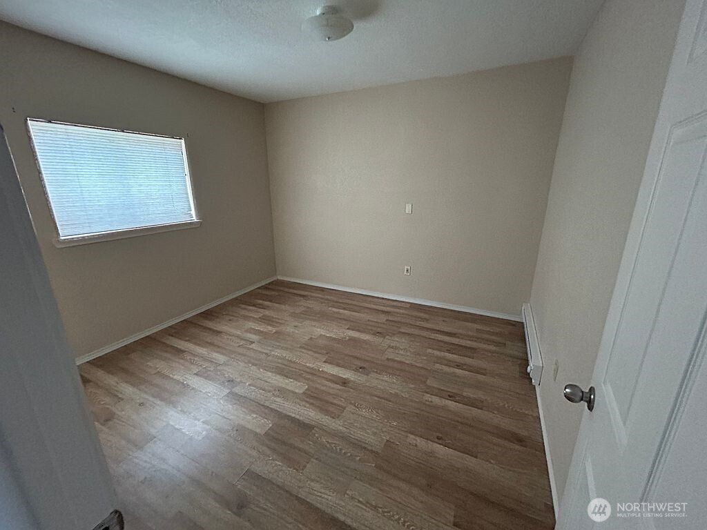 129 W Whitman Property Photo 27