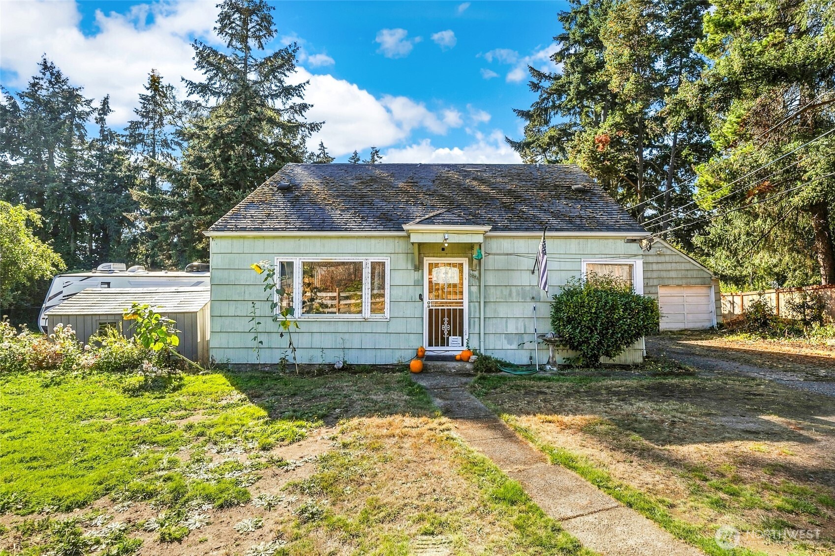 10024 Patterson Street Property Photo 2