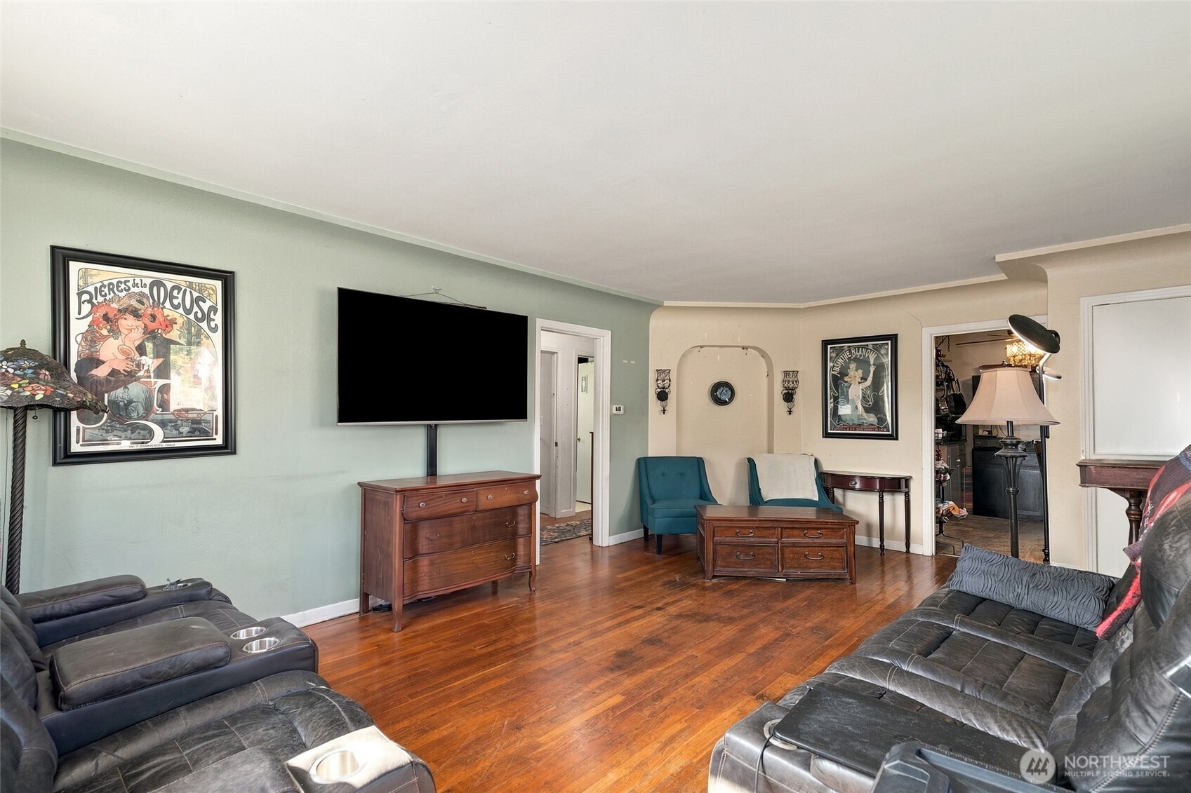 10024 Patterson Street Property Photo 6