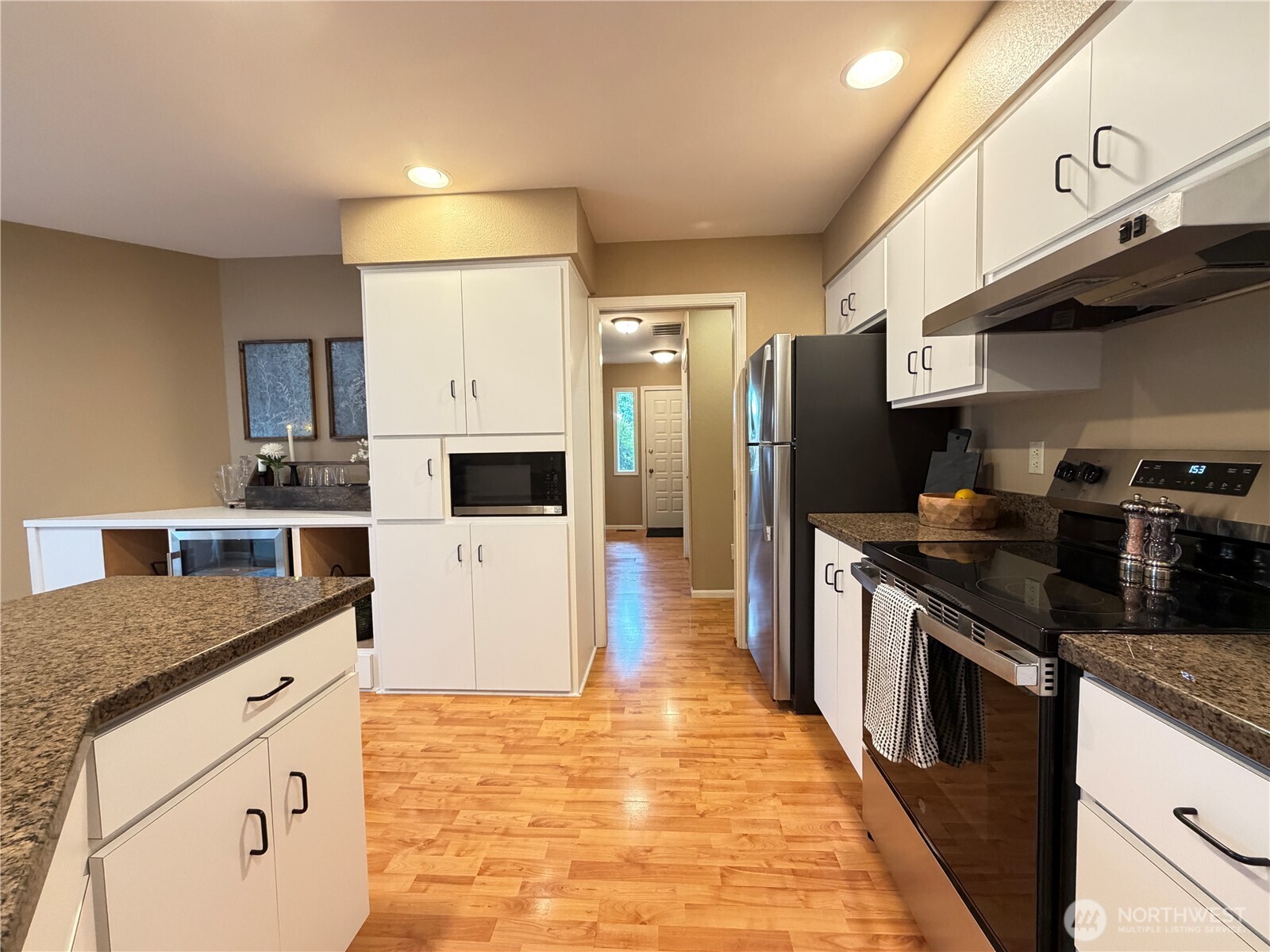 6812 Golf View Drive B Property Photo 18