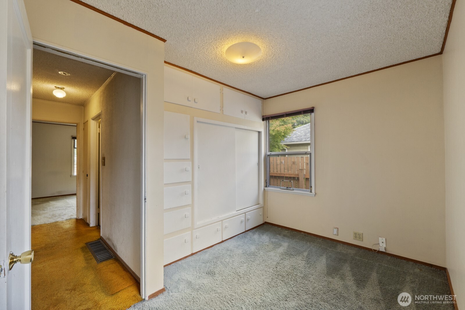 8216 21st Avenue Property Photo 12