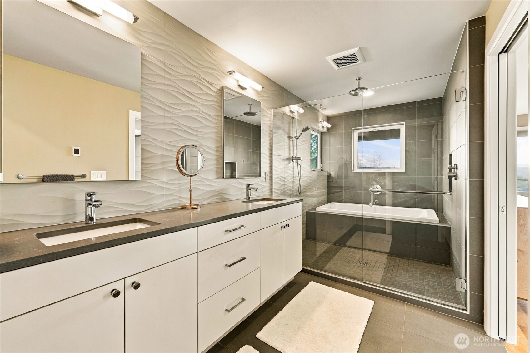 3715 Cascadia Avenue Property Photo 21