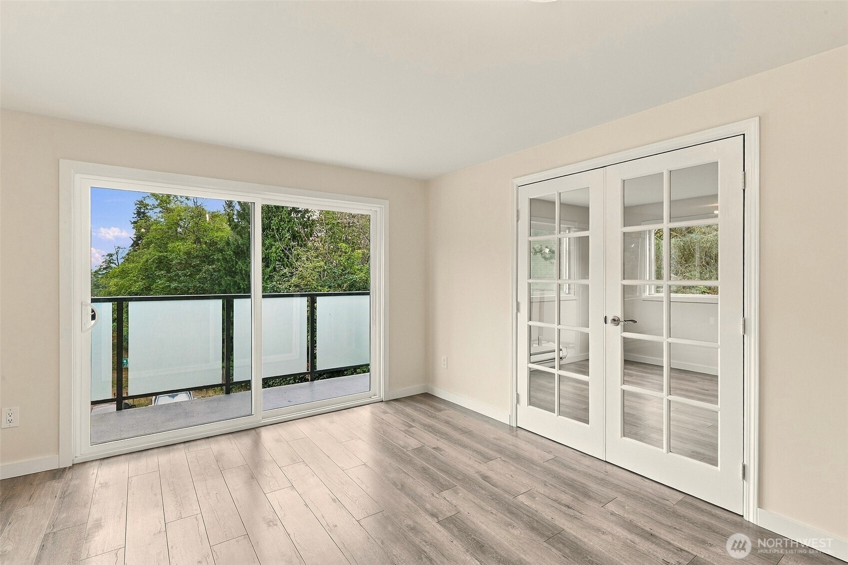 3722 27th Place 201 Property Photo 11