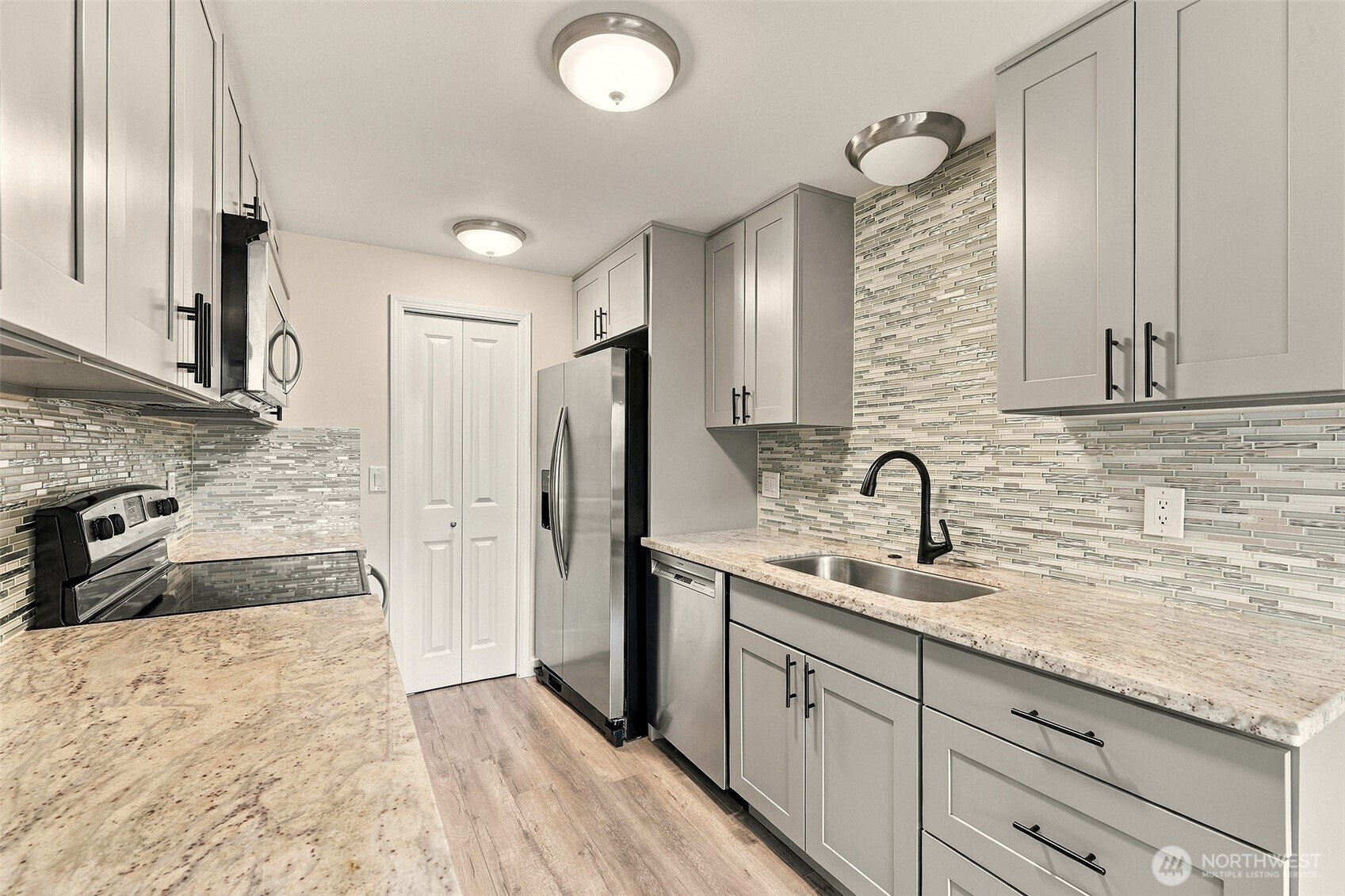 3722 27th Place 201 Property Photo 15
