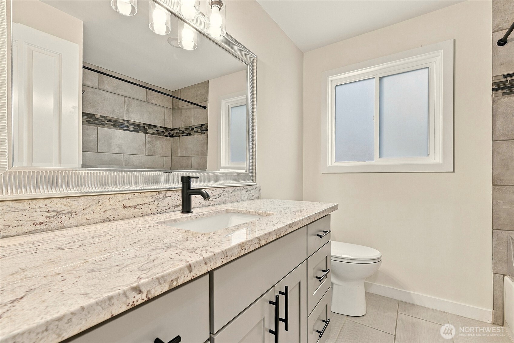3722 27th Place 201 Property Photo 23