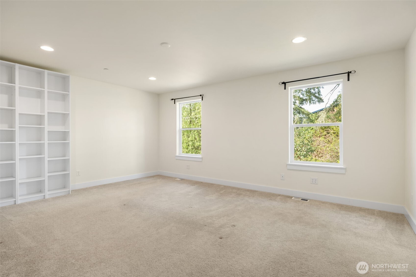 10091 Ramble Dr Property Photo 12