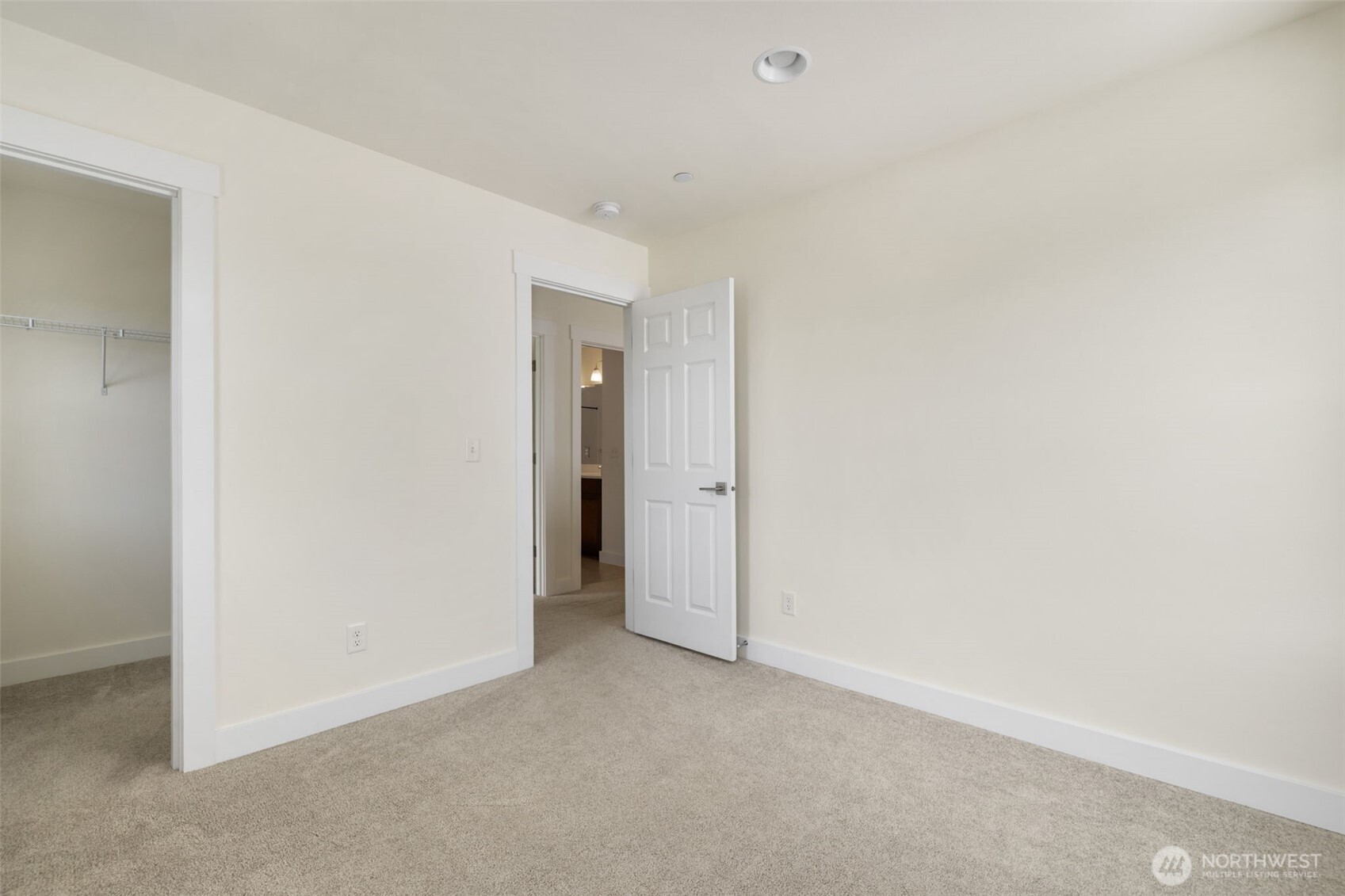 10091 Ramble Dr Property Photo 24