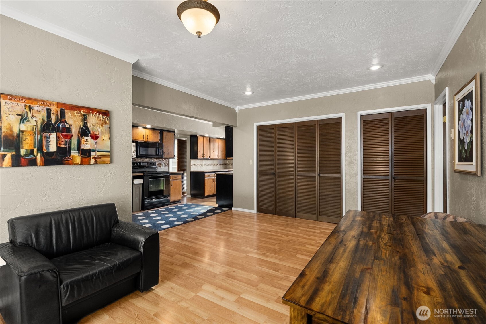 1212 Riddell Street Property Photo 12