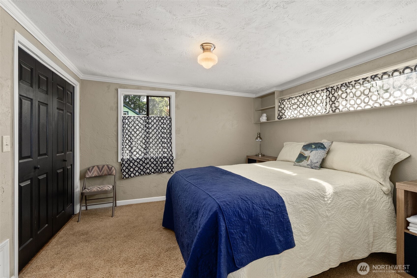 1212 Riddell Street Property Photo 17