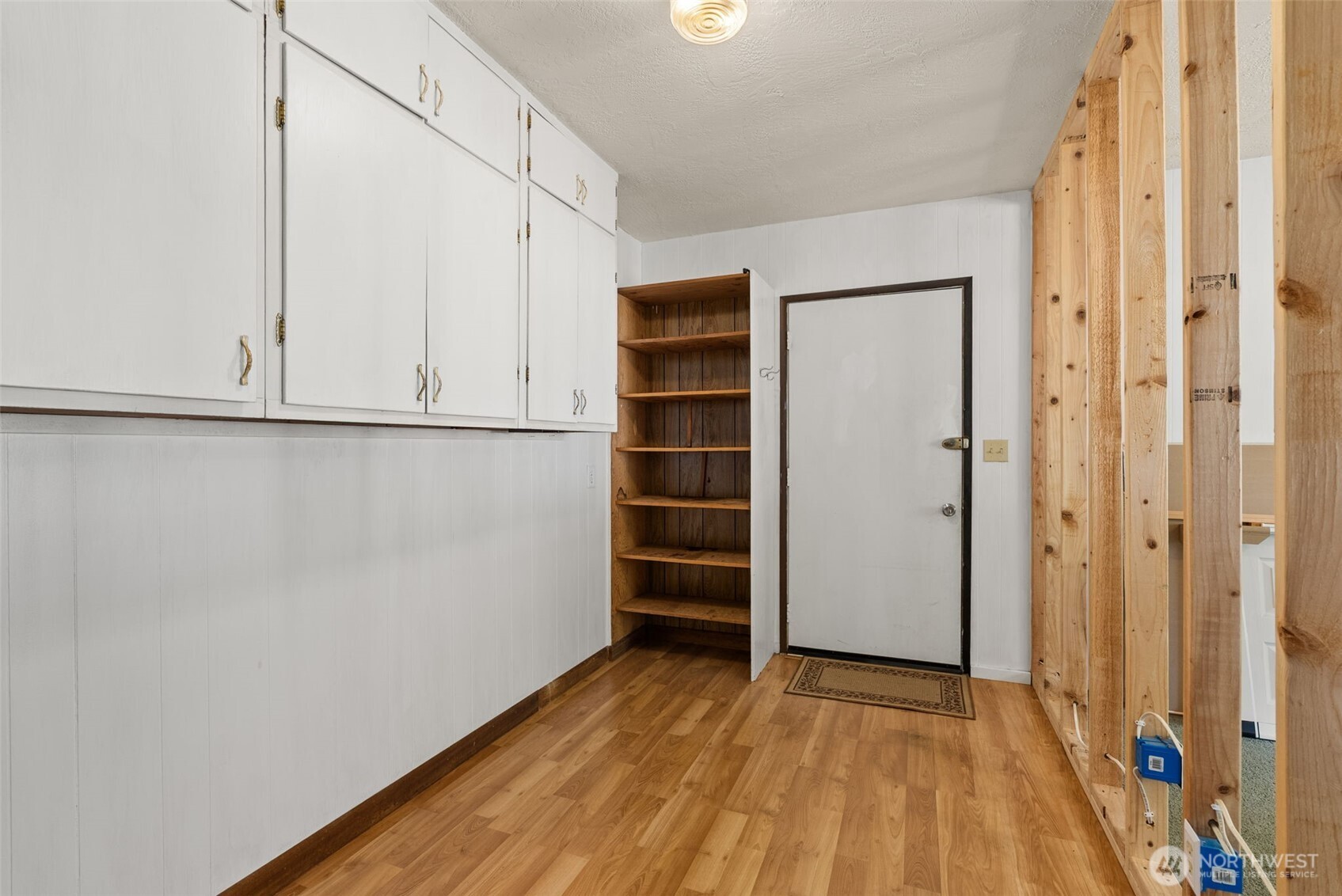 1212 Riddell Street Property Photo 21