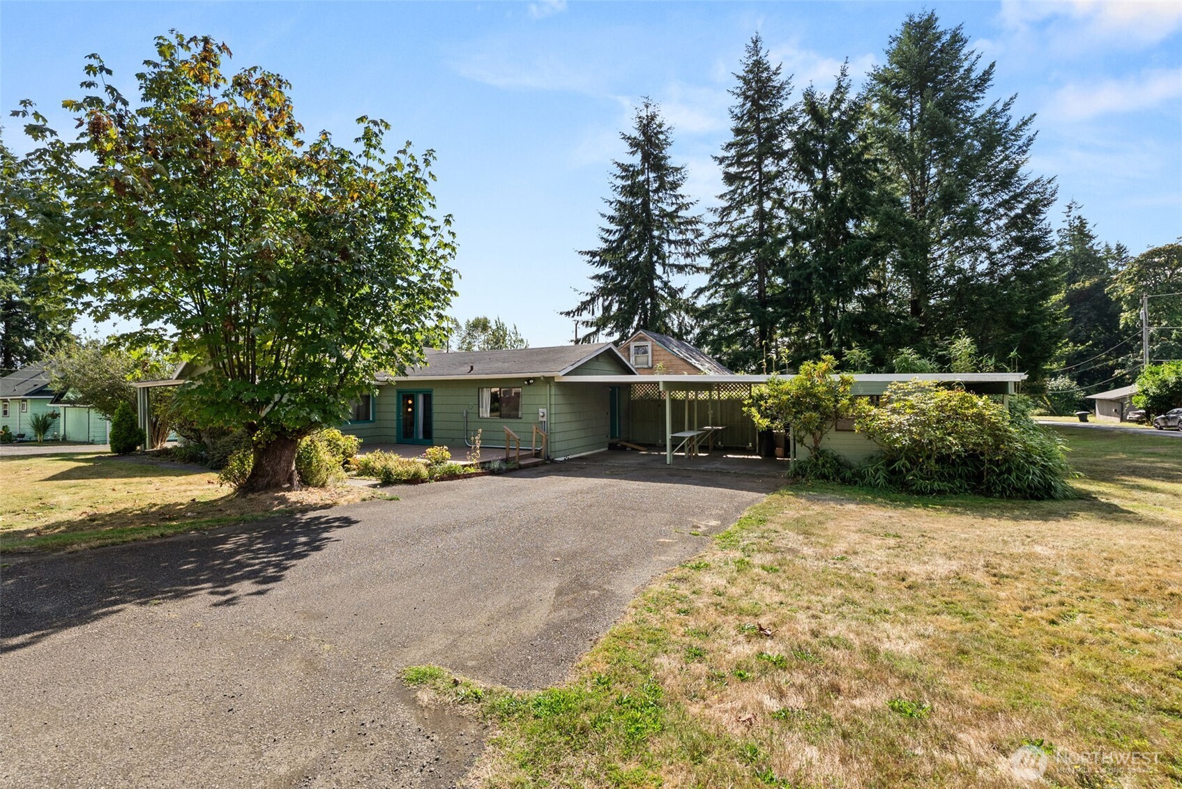 1212 Riddell Street Property Photo 24