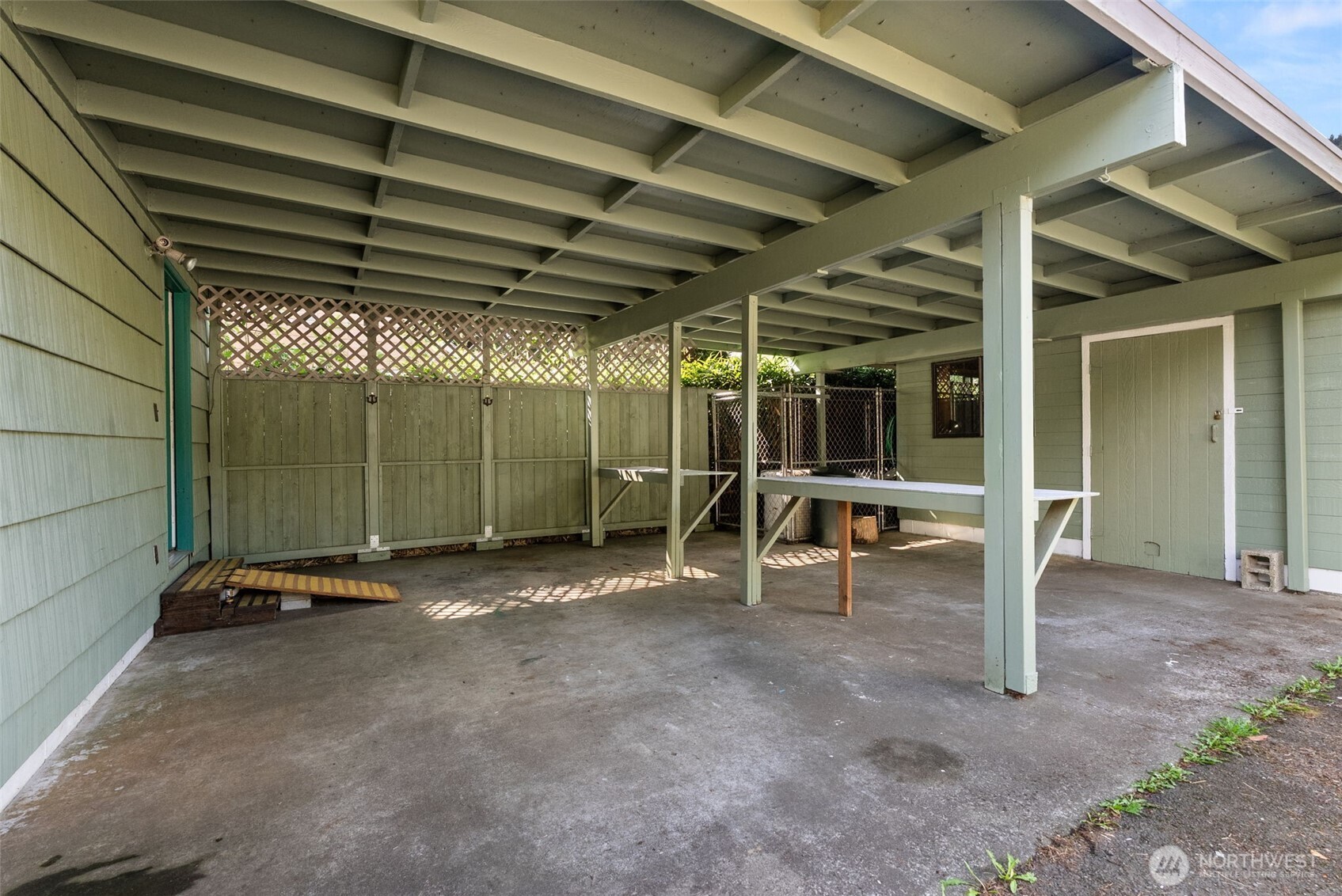 1212 Riddell Street Property Photo 25