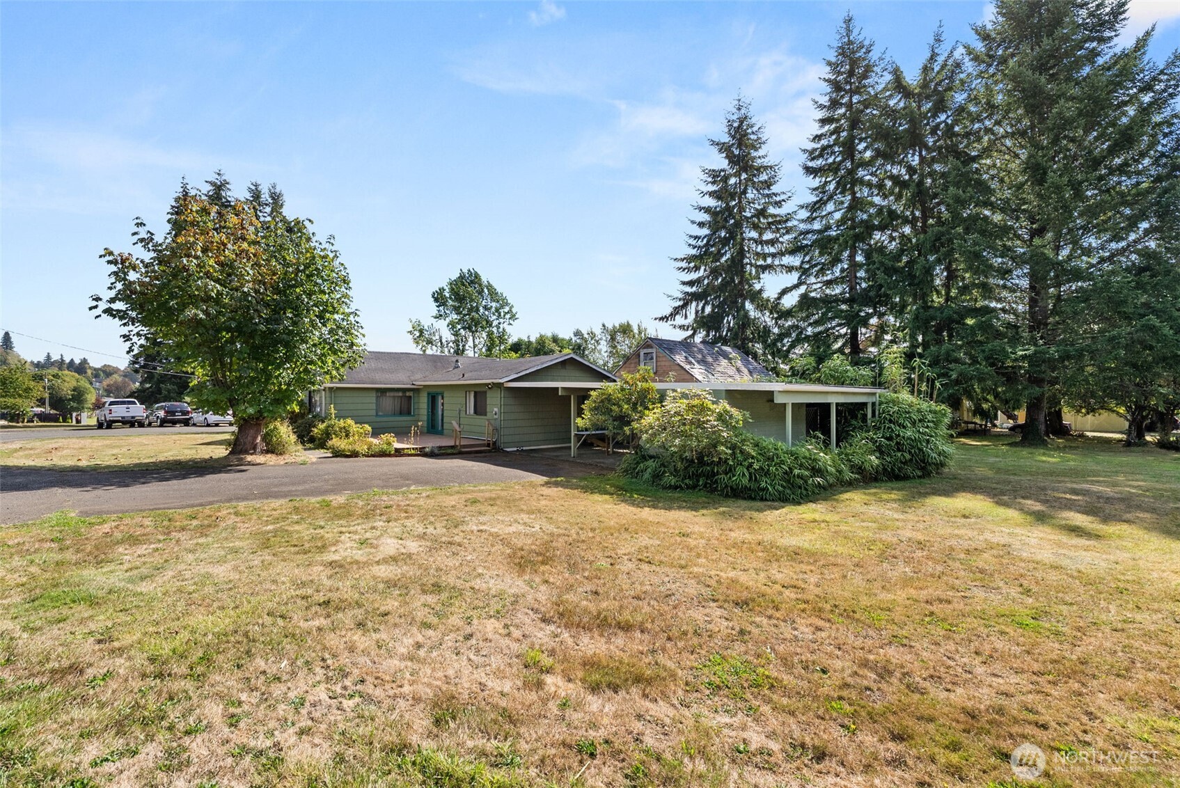 1212 Riddell Street Property Photo 27