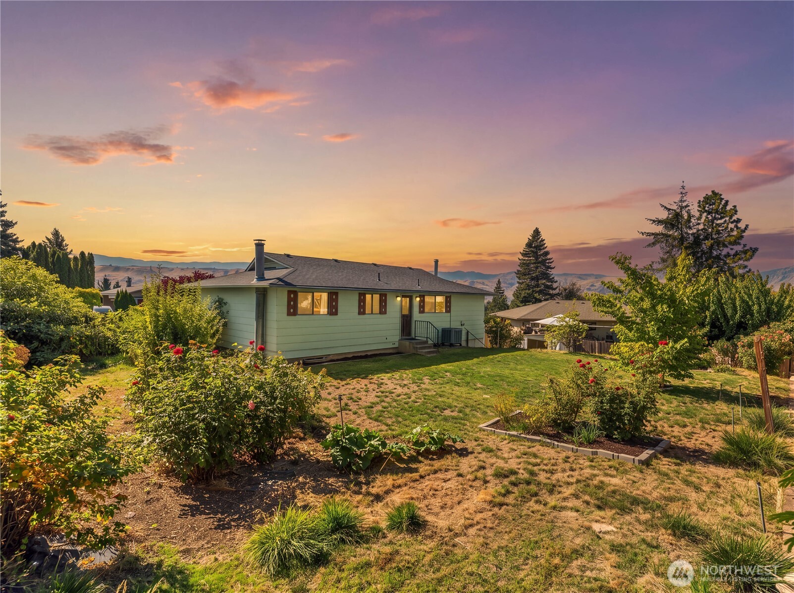 1711 7th Street Property Photo 1