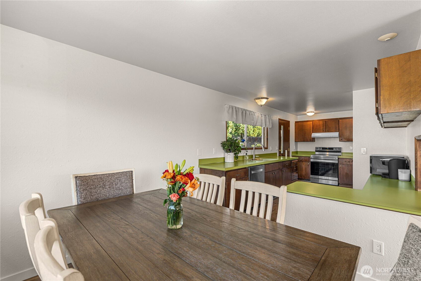 1711 7th Street Property Photo 11
