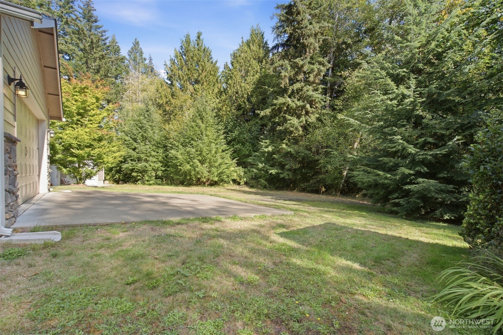 201 E Battles Lane Property Photo 12