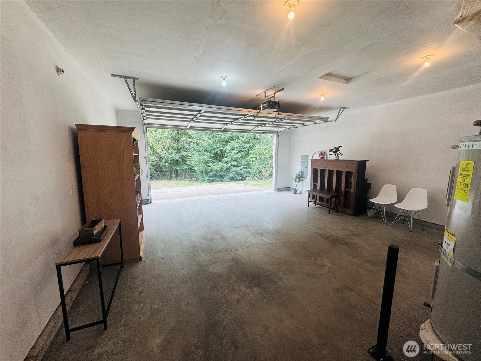 201 E Battles Lane Property Photo 39