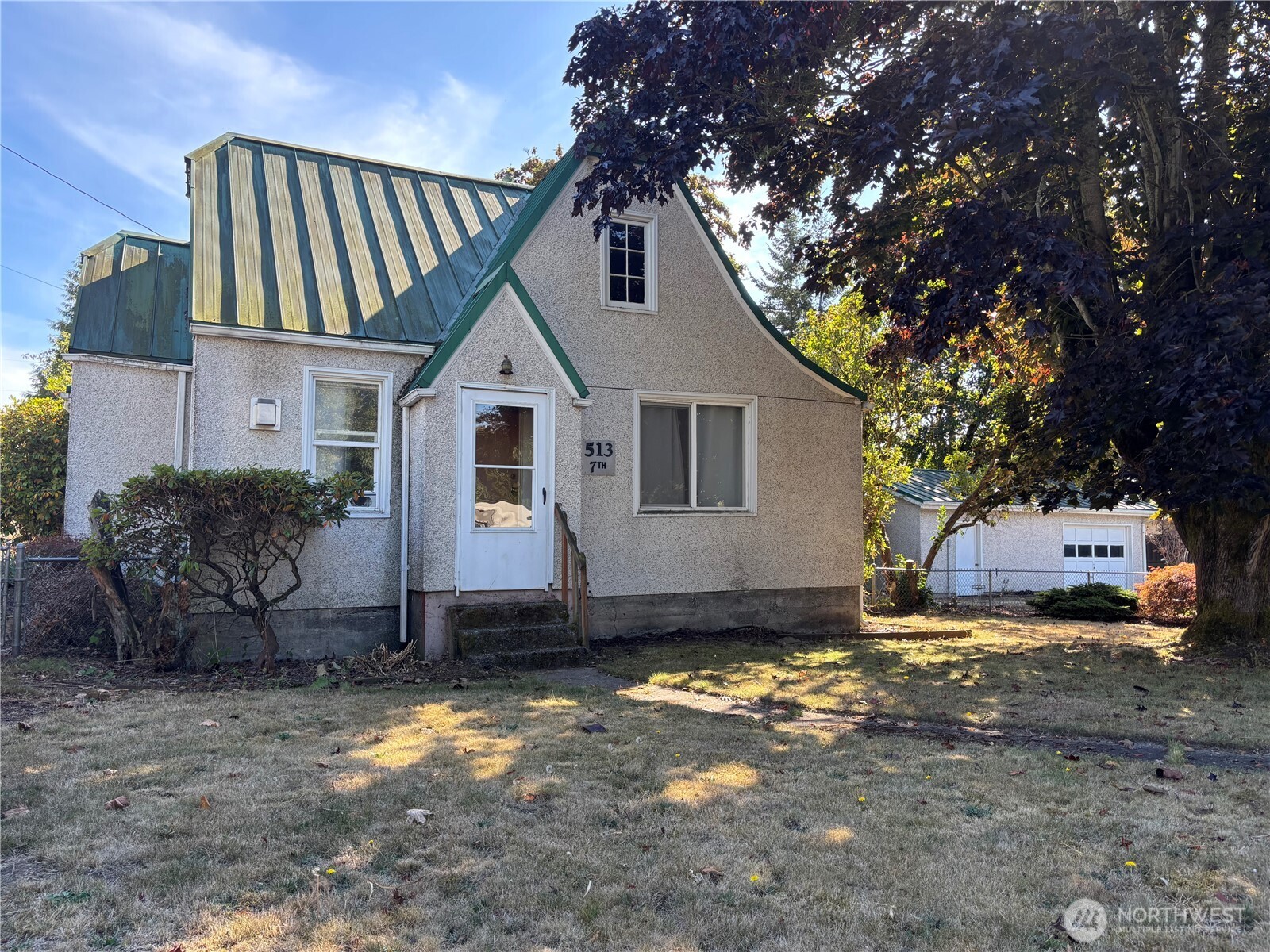 513 7th Street Property Photo 4