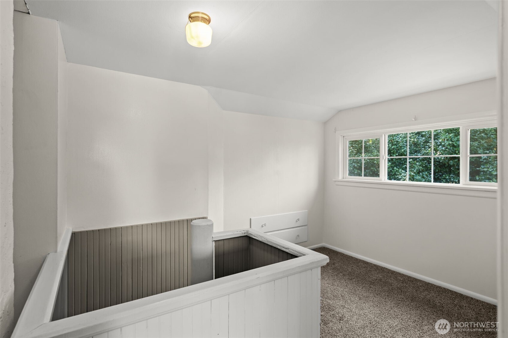 5432 New Sweden Avenue Property Photo 9