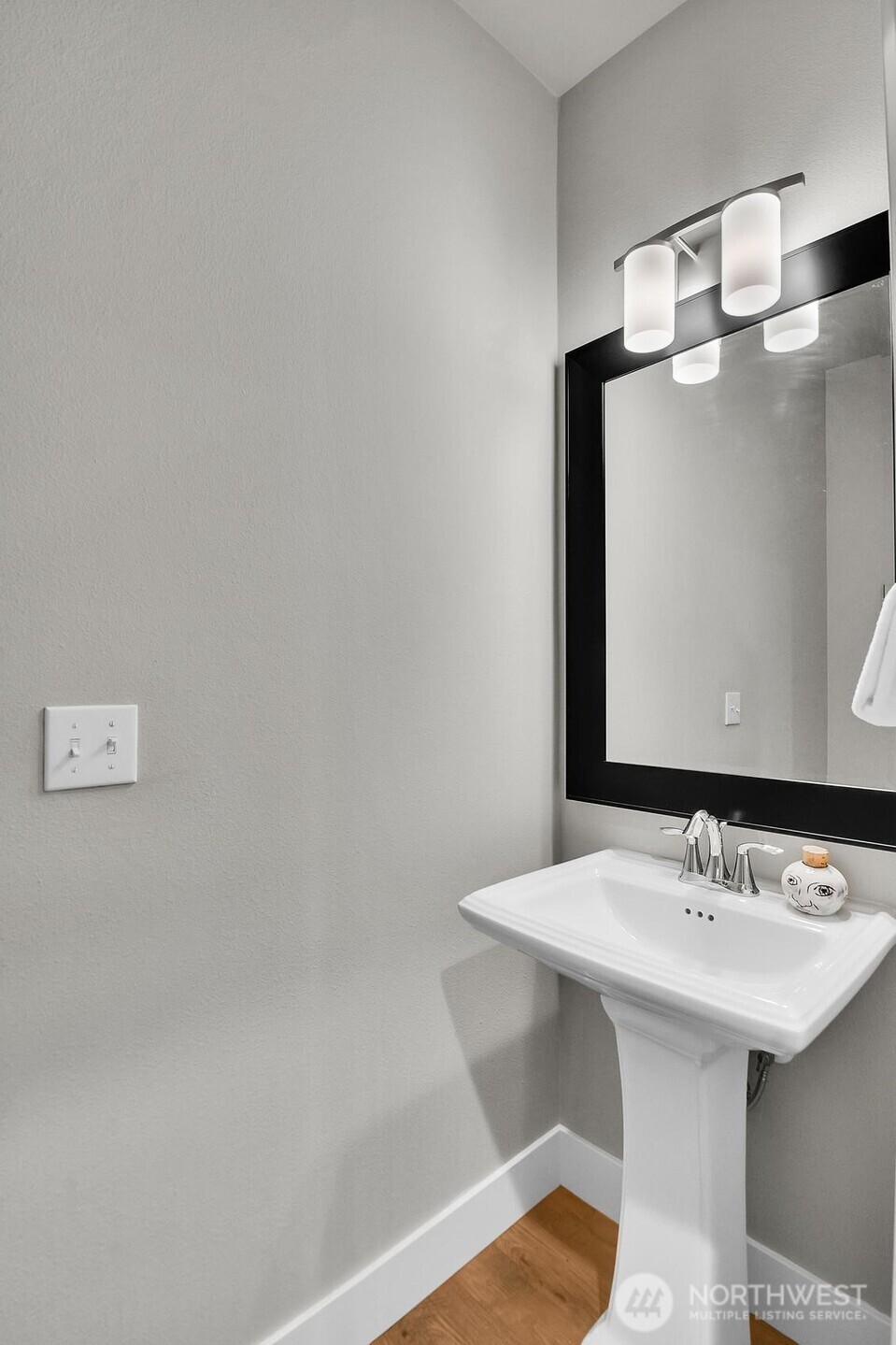 13130 123rd Avenue Property Photo 9