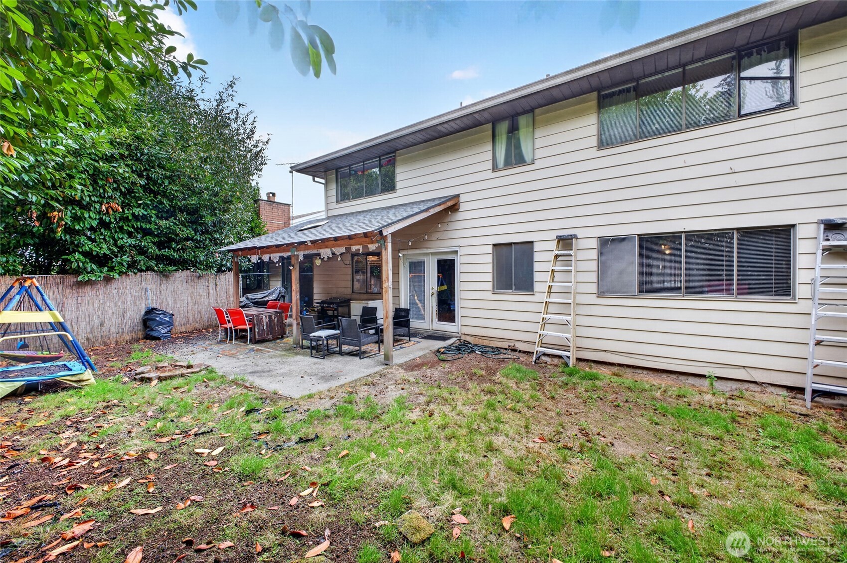 26523 Manchester Avenue Property Photo 25
