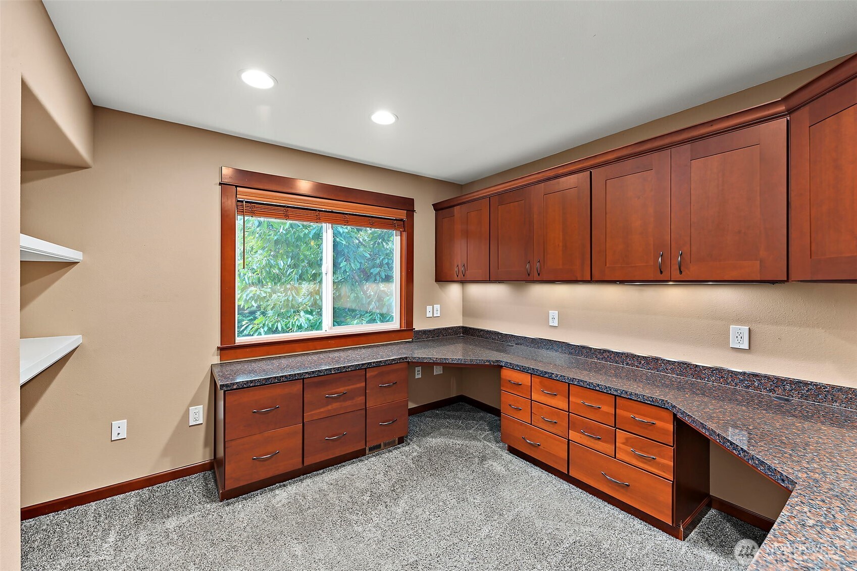 11407 135th Street Property Photo 13