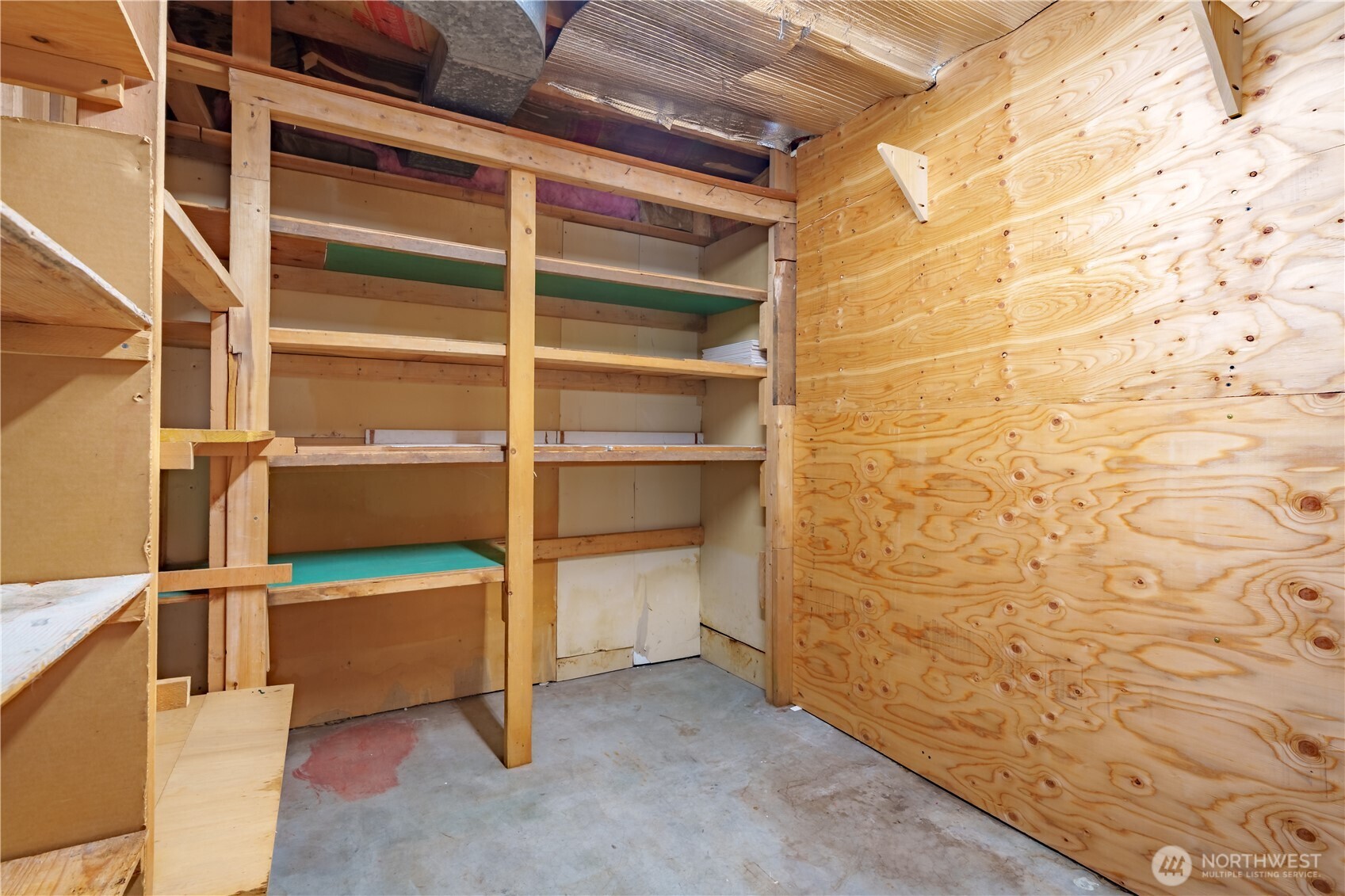 12015 Dayton Avenue Property Photo 24