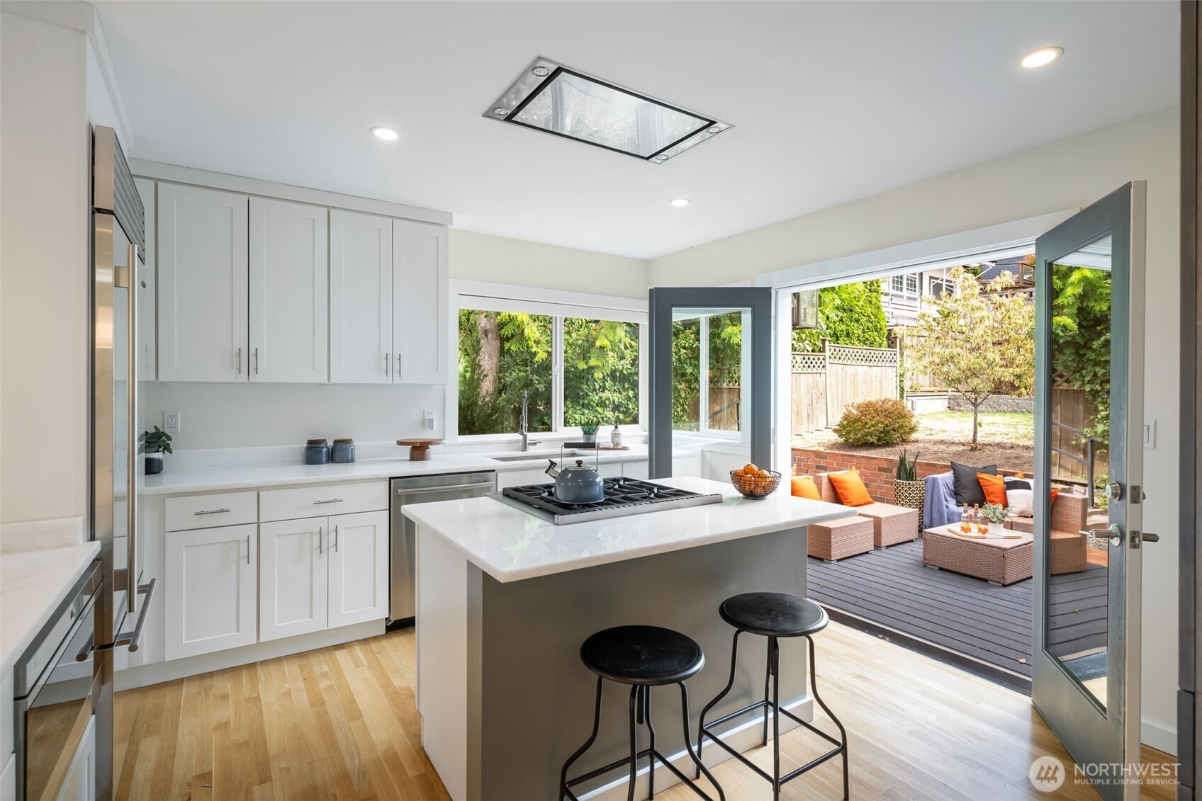 1908 29th Avenue Property Photo 8