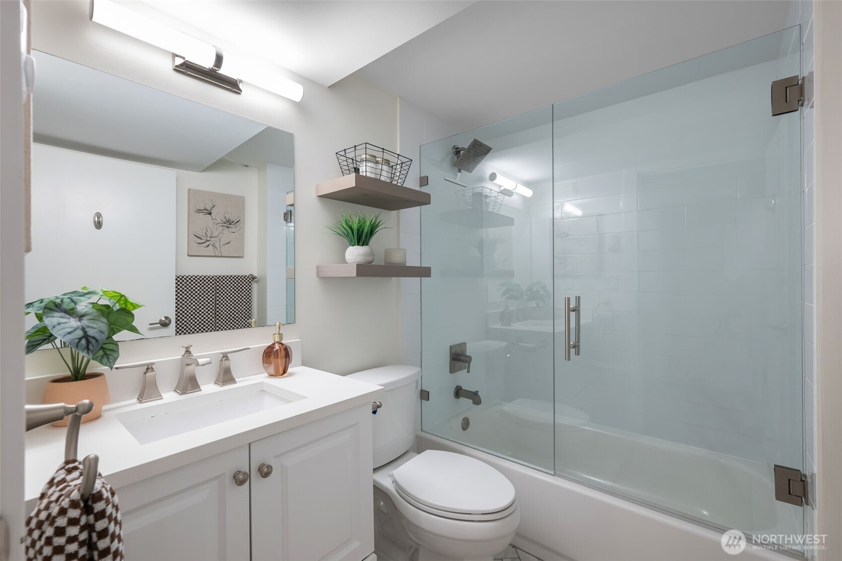1908 29th Avenue Property Photo 32