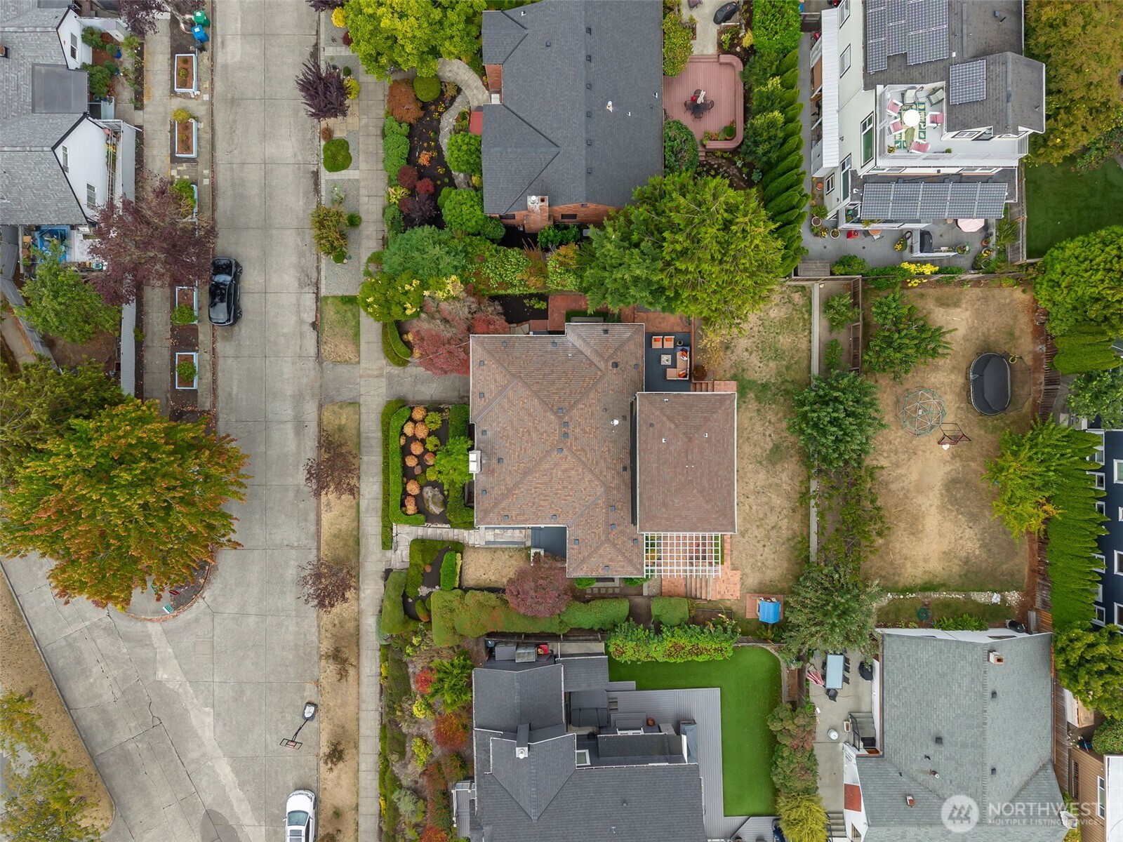 1908 29th Avenue Property Photo 36