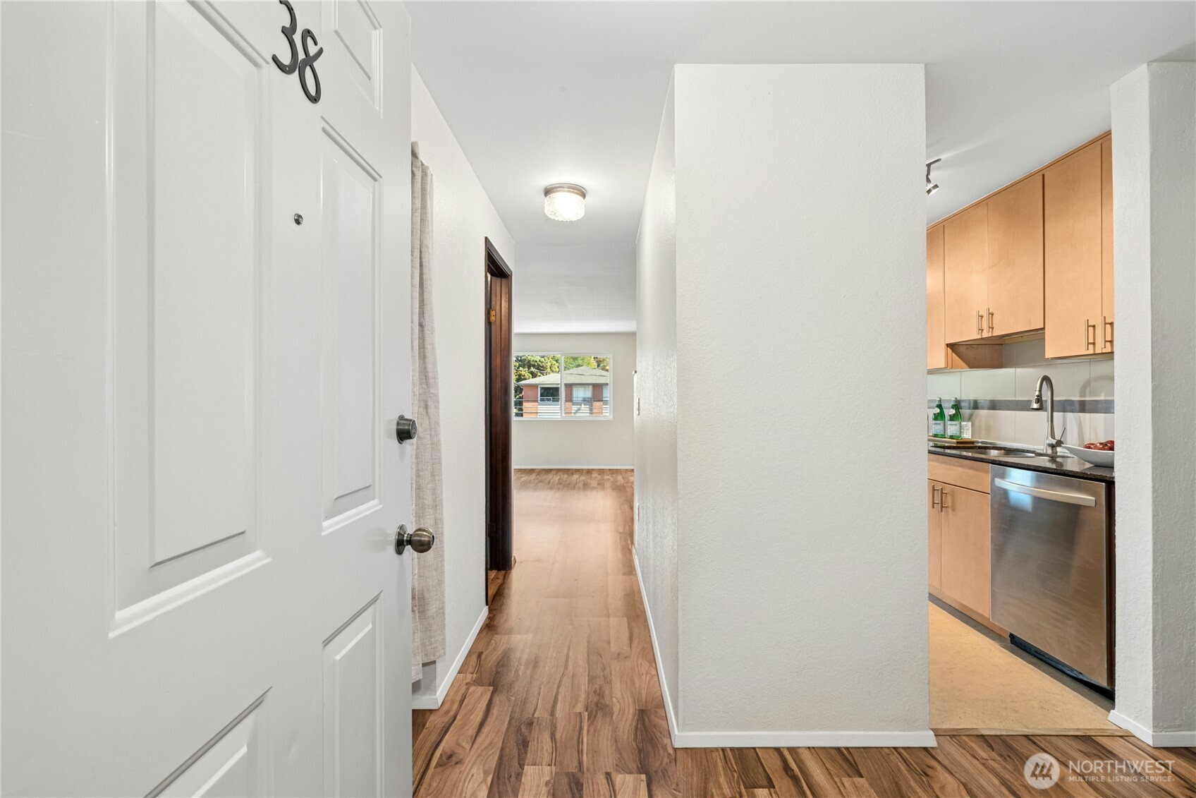 9255 Greenwood Avenue 38 Property Photo 5