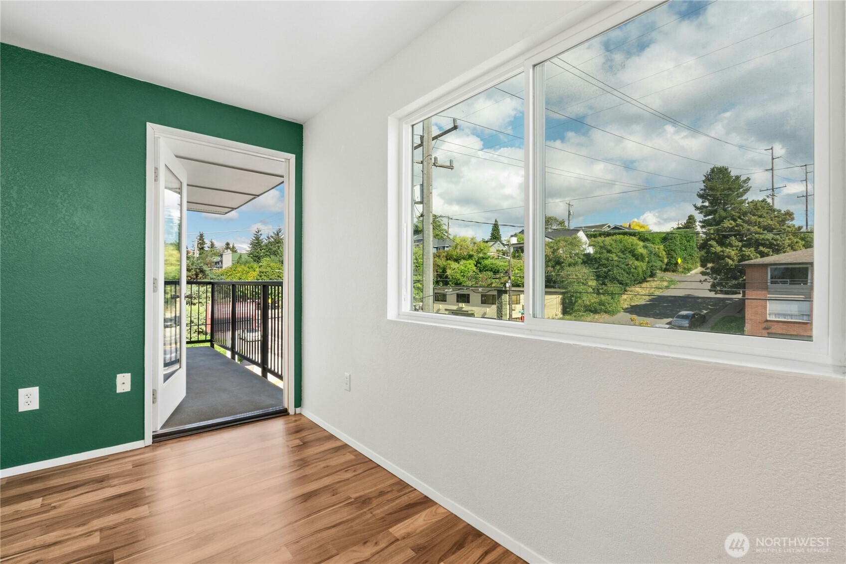 9255 Greenwood Avenue 38 Property Photo 18
